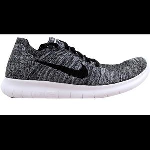 Nike free RN flyknit tennis shoes